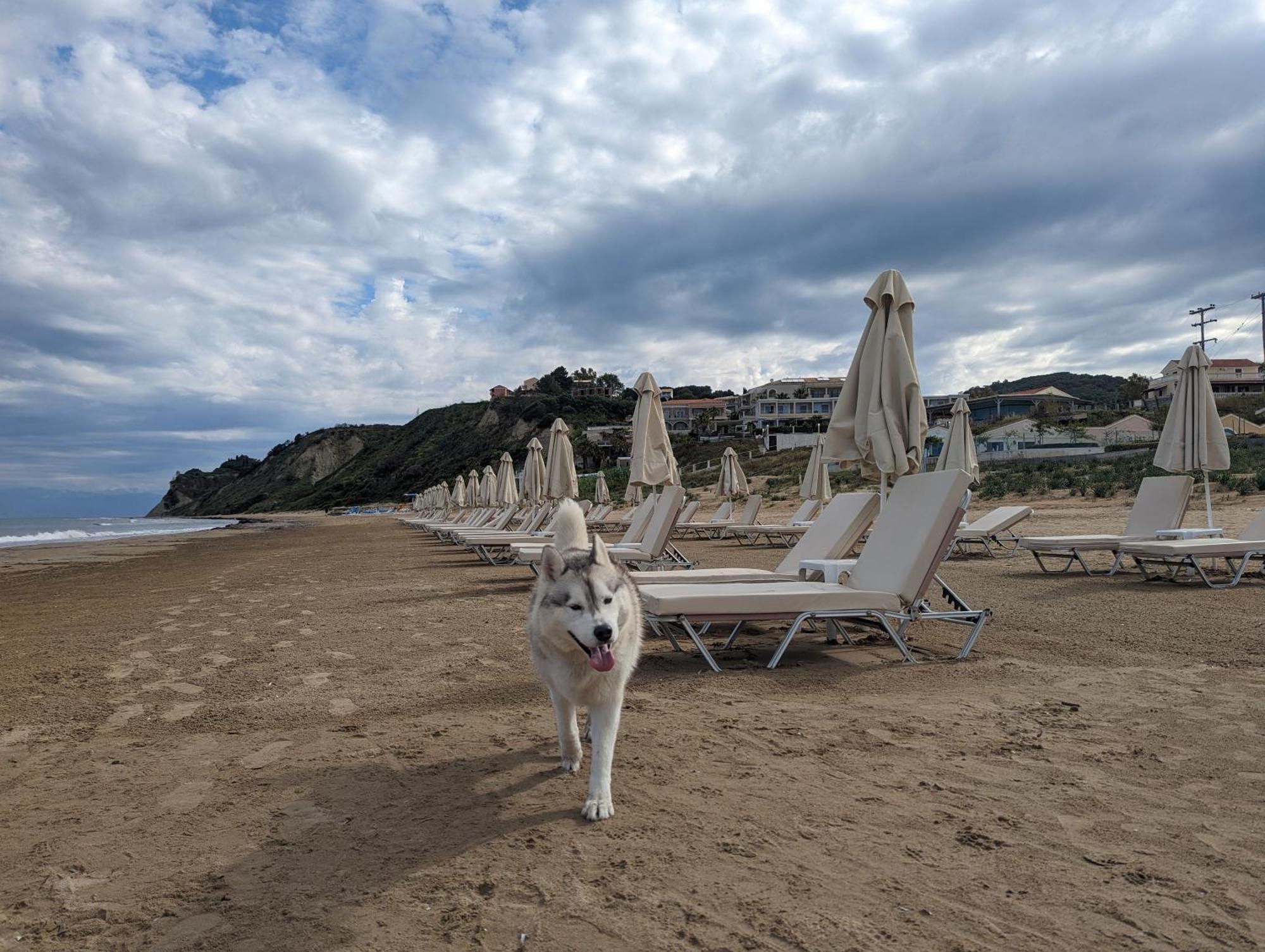 Getaway To Relax & Play At Meraki Holiday home